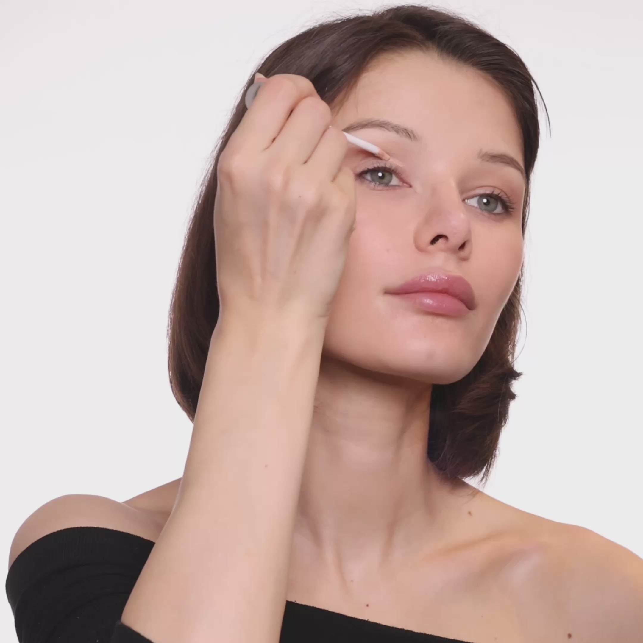 Dual-Ended Brush 23/60 Place, Blend & Define video