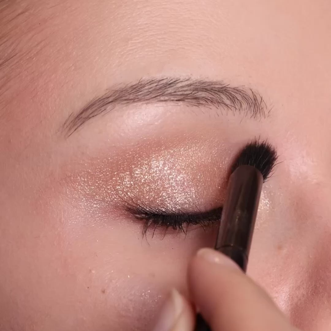 color striking Video