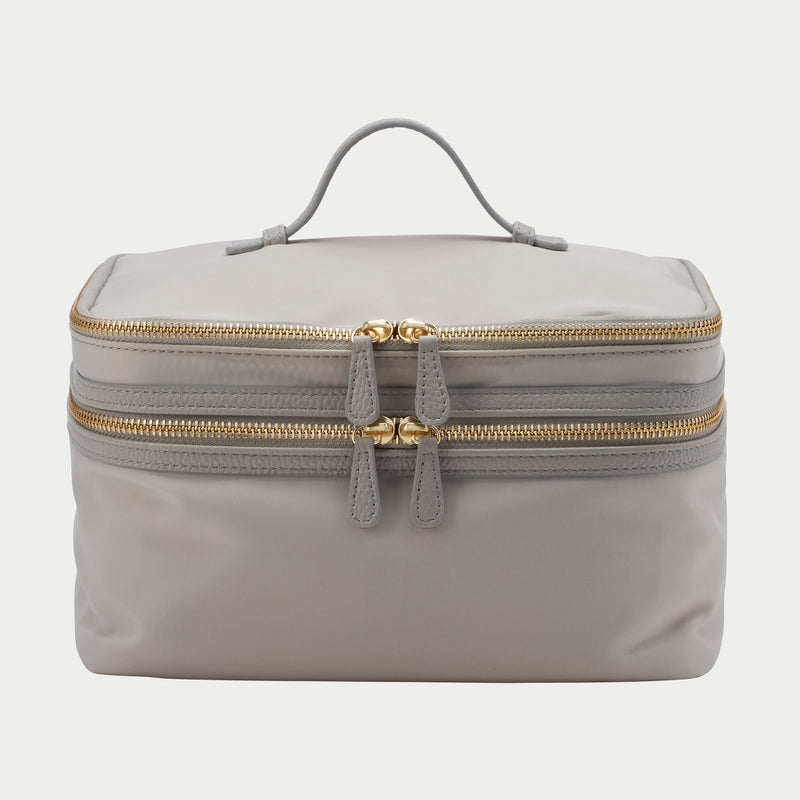 ® Train Case