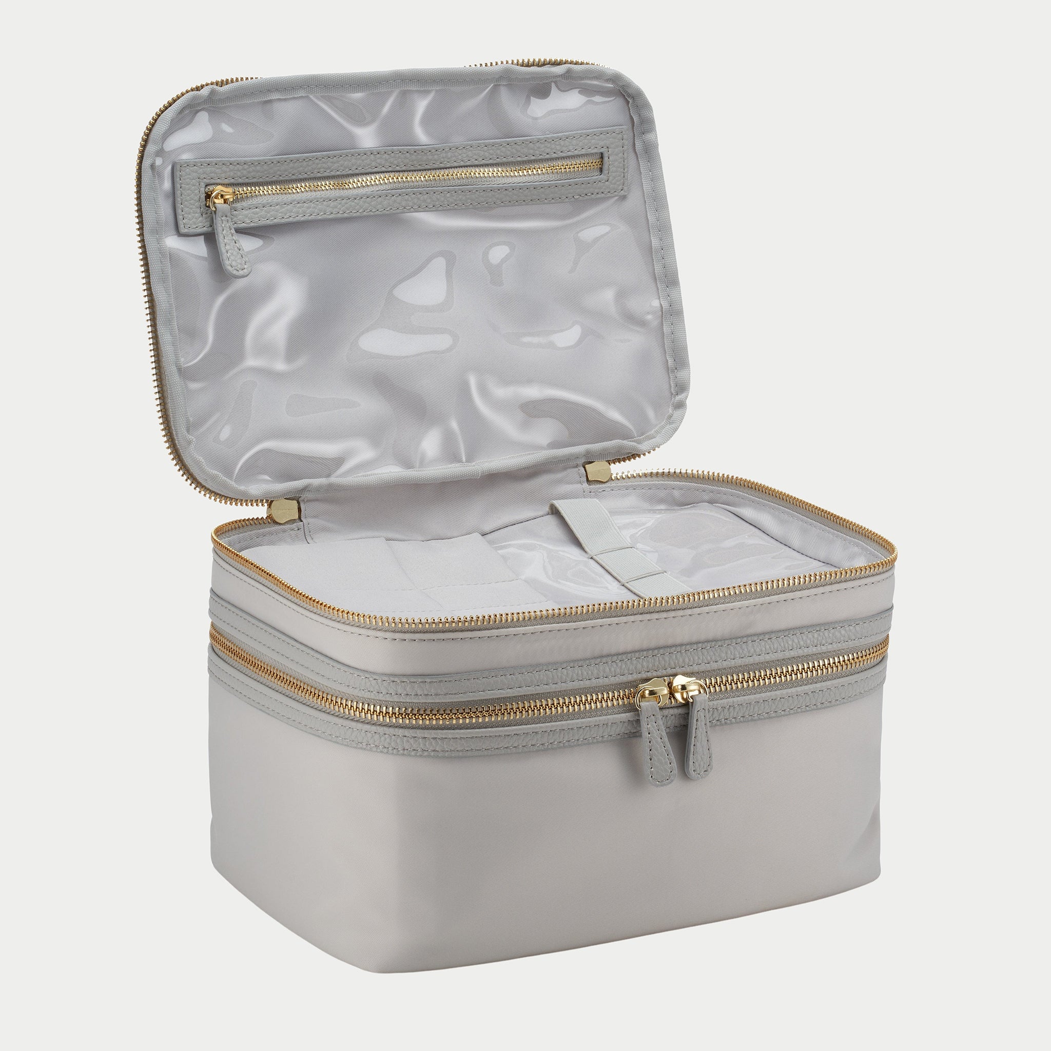 Trish McEvoy® Train Case