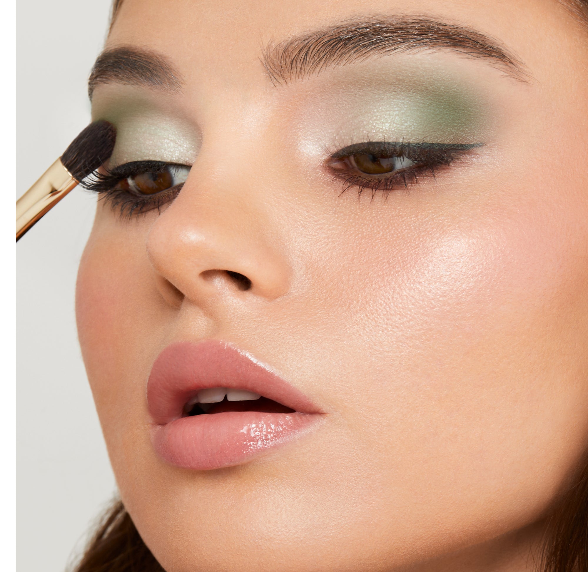 Shadow eyeshadow outlet
